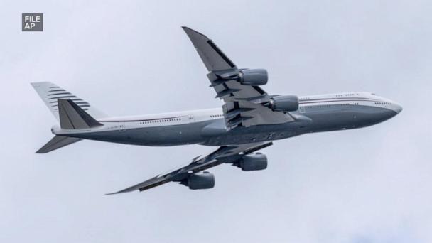 Luxury jet from Qatar for Trump’s use is ‘legally shocking’: Expert