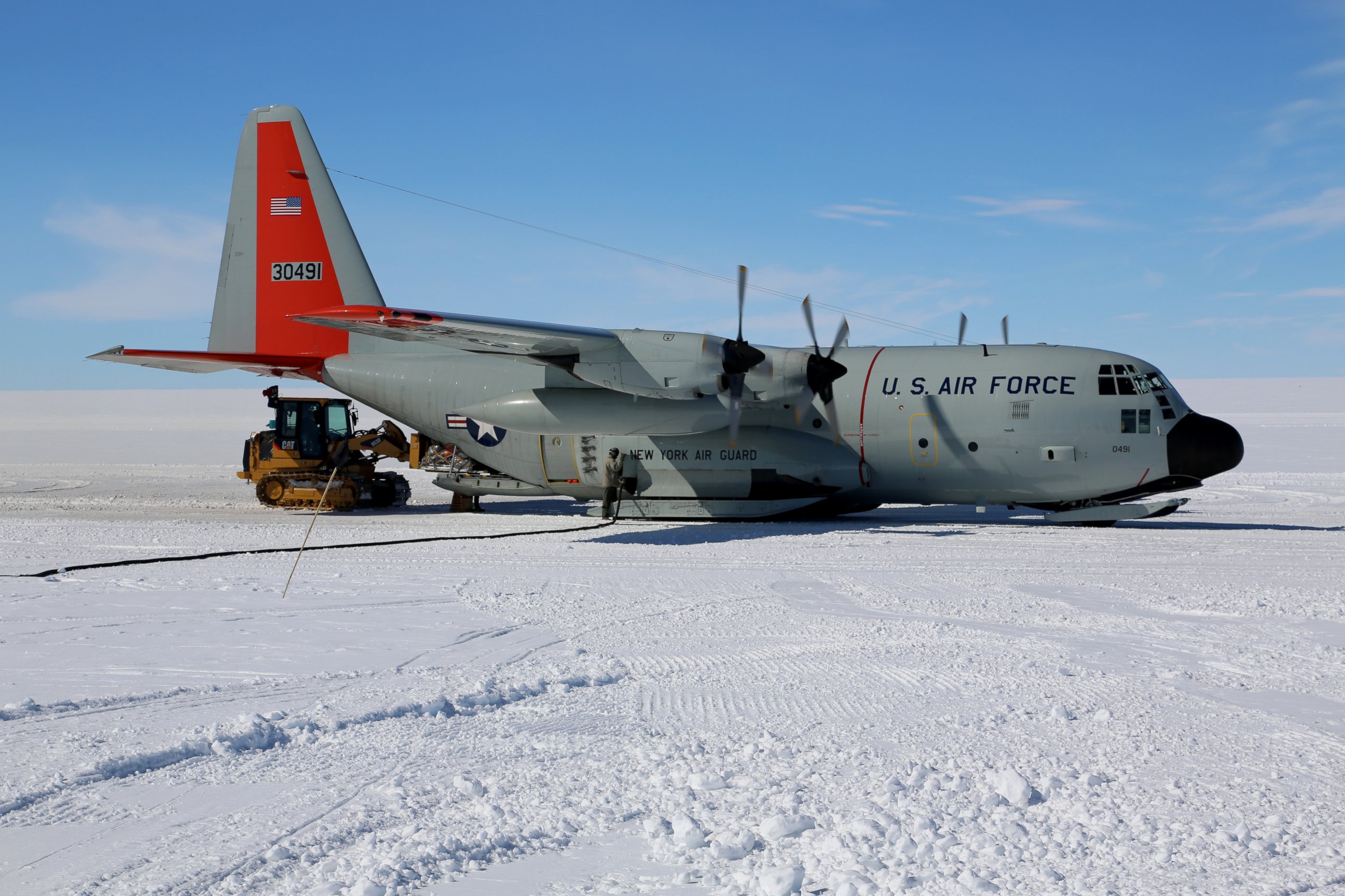 Military Unit is Lifeline for Scientists in Greenland and Antarctica ...