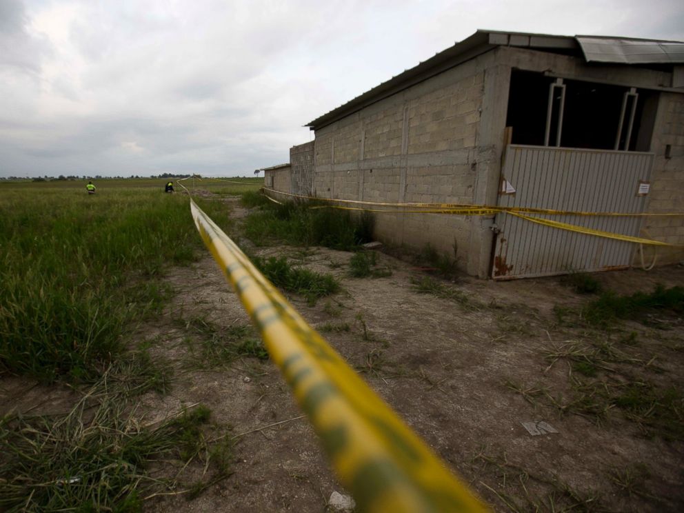 PHOTO: Yellow police tape surrounds the construction site authorities say was used by drug lord Joaquin El Chapo Guzman to break out of the Altiplano maximum security prison, in Almoloya, west of Mexico City, July 14, 2015.