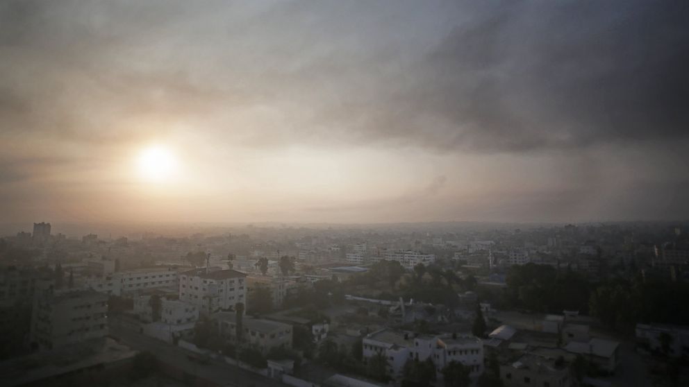 PHOTO: Smoke from Israeli strikes rises over Gaza City, July 29, 2014.