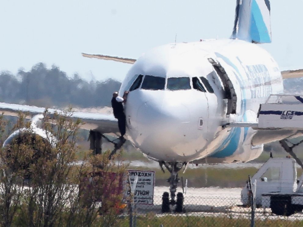 See the Harrowing Escape From the Cockpit of Hijacked EgyptAir Flight ...