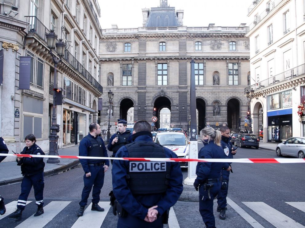 PHOTO: Police officers cordon off the area next to the Louvre museum in Paris,Friday, Feb. 3, 2017. (AP Photo/Thibault Camus)