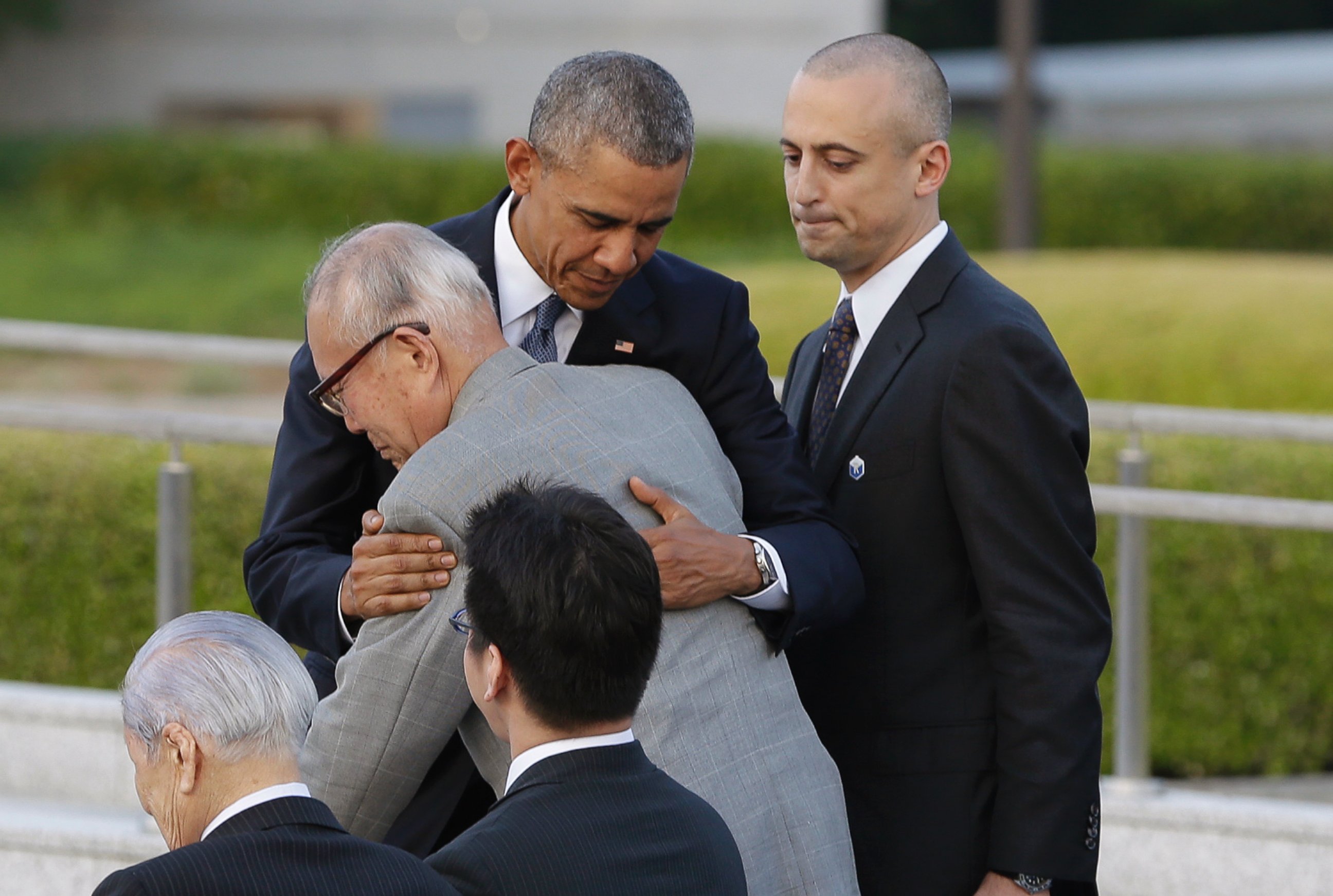 PHOTO: President Barack Obama hugs Shigeaki Mori, an atomic bomb survivor and a creator of the memorial for American WWII POWs killed in Hiroshima, during a ceremony at Hiroshima Peace Memorial Park in Hiroshima, western, Japan, May 27, 2016.