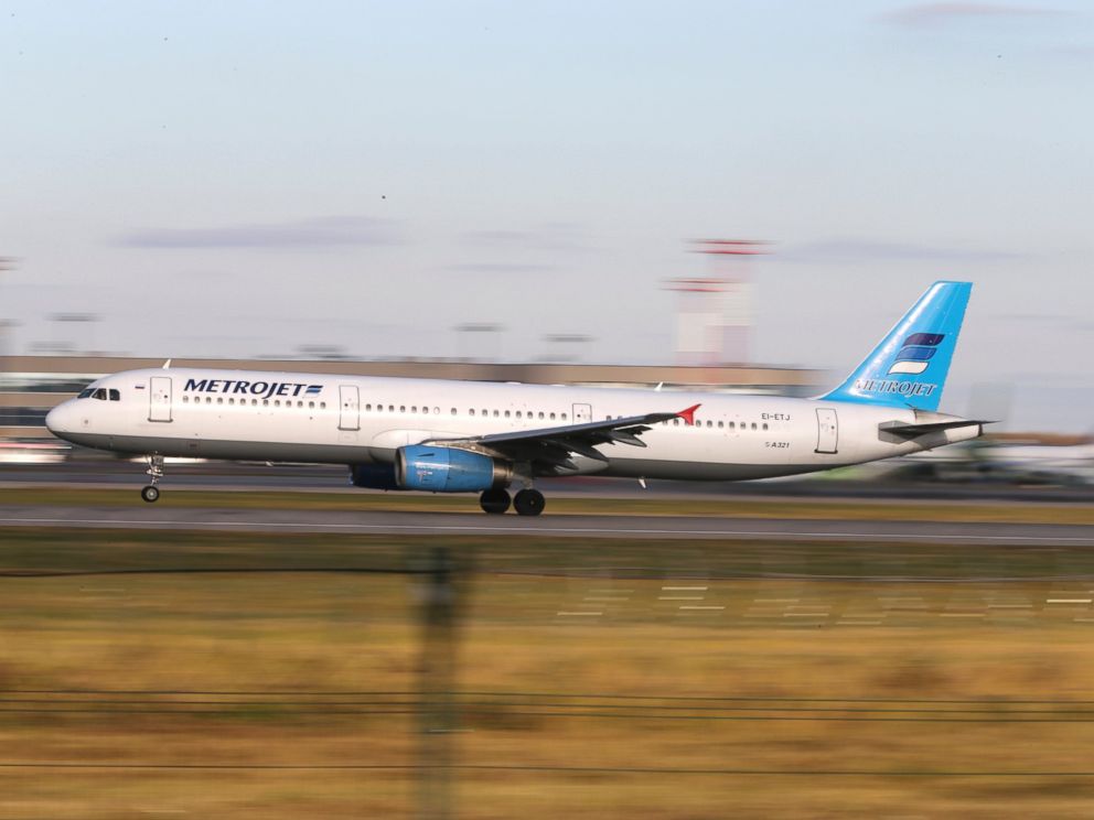 PHOTO: In this photo taken on Tuesday, Oct. 20, 2015, The Russian airline Kogalymavia?s Airbus A321 with a tail number of EI-ETJ on an airstrip of Moscow?s Domodedovo international airport, outside Moscow, Russia.