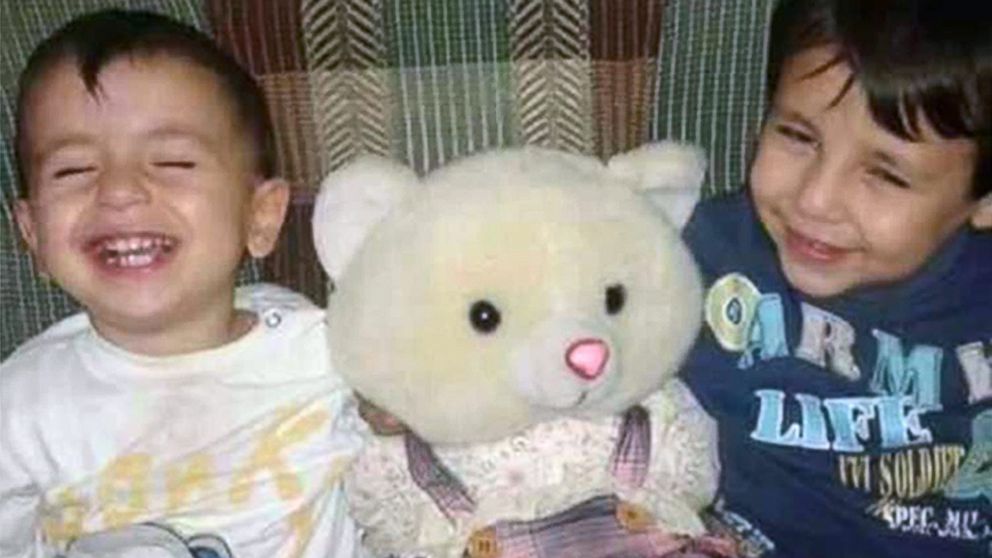 PHOTO: This handout photo courtesy of Tima Kurdi shows a photo of her nephews, Alan Kurdi, left, and his brother Galib Kurdi.  