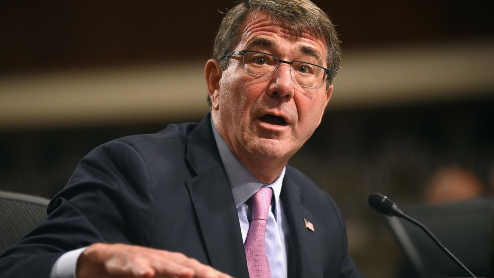 PHOTO: Defense Secretary Ash Carter testifies on Capitol Hill in Washington, Oct. 27, 2015, before the Senate Armed Services Committee.