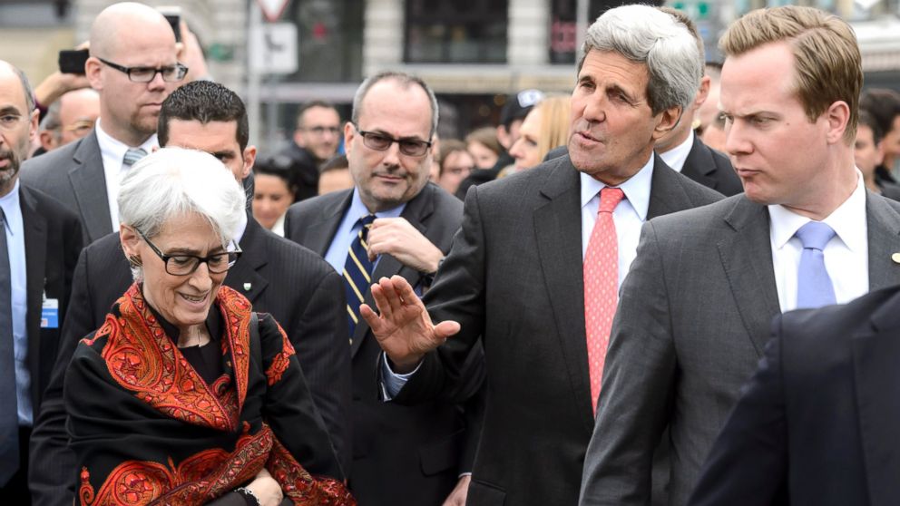 Secretary of State John Kerry, right, walks with Wendy Sherman, Under Secretary of State for Political Affairs, during a break from a bilateral meeting with Iranian Foreign Minister Mohammad Javad Zarif for a new round of Nuclear Iran Talks, in Lausanne, Switzerland, March 20, 2015.