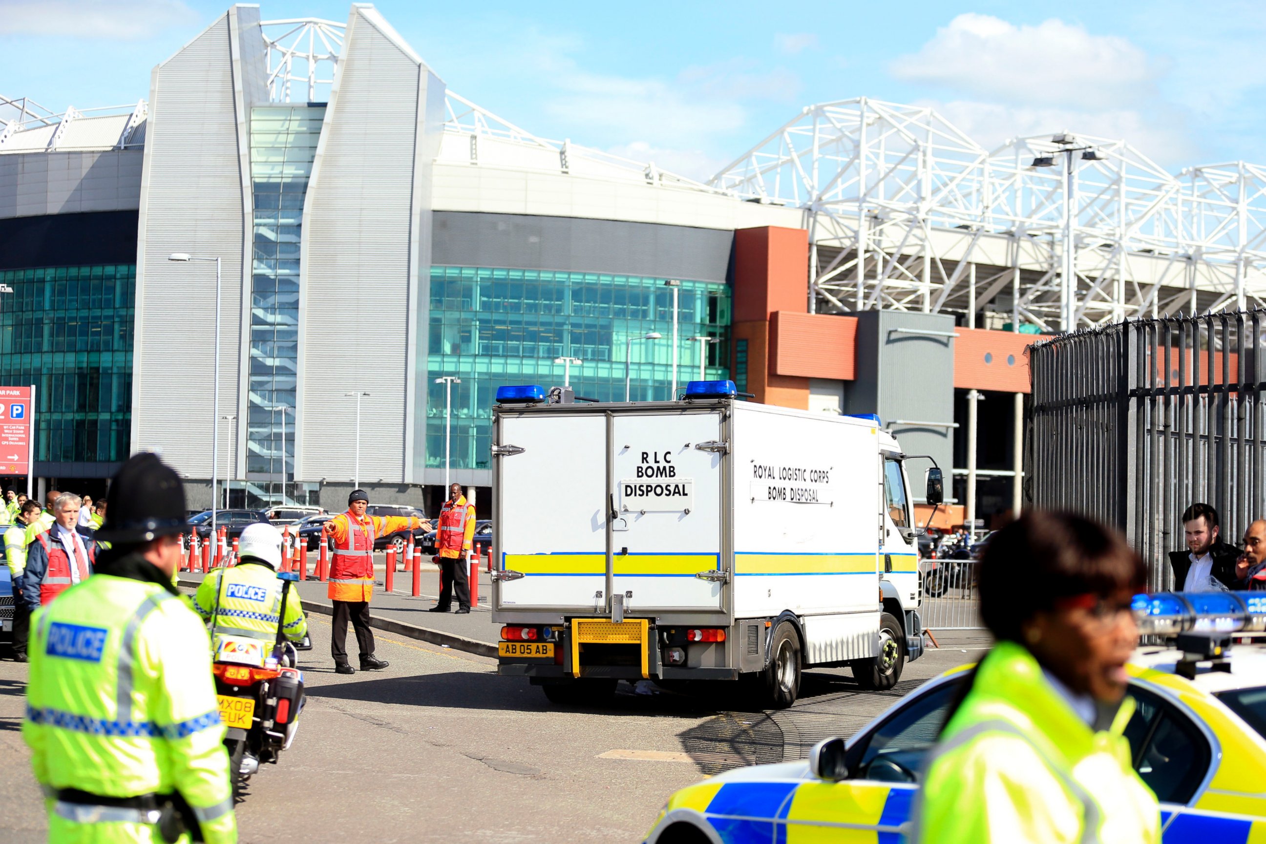 PHOTO: A police bomb disposal unit is seen outside Old Trafford stadium after today's final match of the season between Manchester United and AFC Bournemouth, May 15, 2016 in Manchester, England.