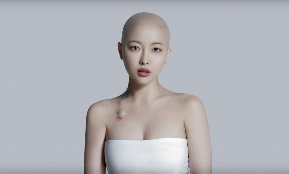 South Korean beauty blogger inspires others by sharing cancer battle - ABC  News