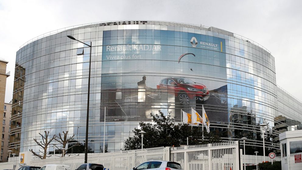 PHOTO: French car manufacturer Renault headquarters in Boulogne Billancourt, near Paris, is pictured Jan. 14, 2016.