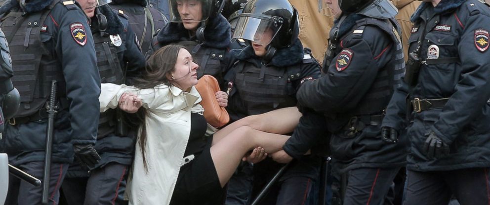 Hundreds of anti-corruption protesters arrested in Russia after mass