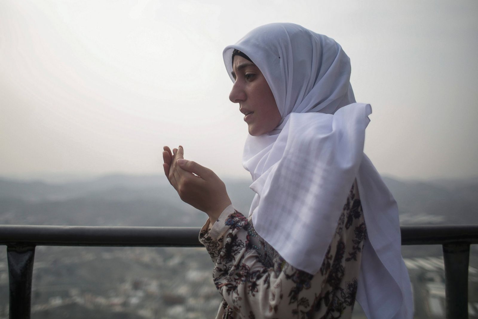 Status of Women in Islam by Yusuf Al-Hajj Ahmad Status of Women in Islam by Yusuf Al-Hajj Ahmad