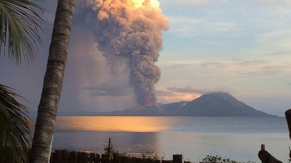 Smoke rises after Papua New Guinea's Tavurvur volcano erupted, Aug. 29, 2014.