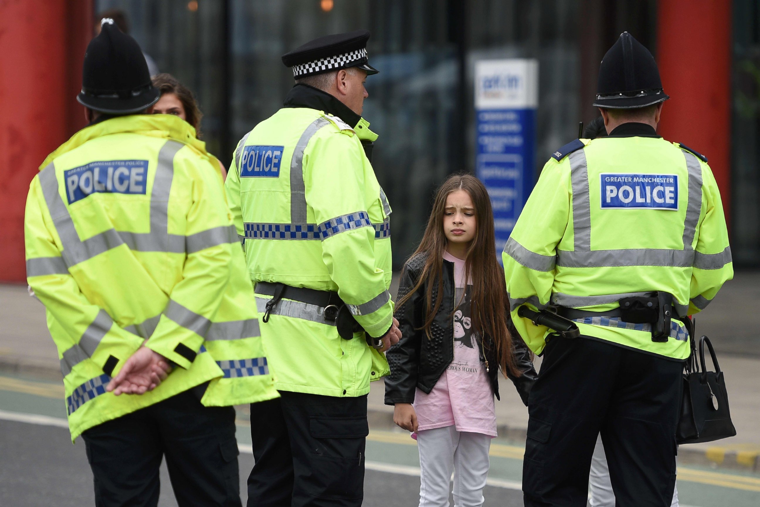 PHOTO: Police talk to people affected by the explosion at Manchester Arena in Manchester, England, May 23, 2017.