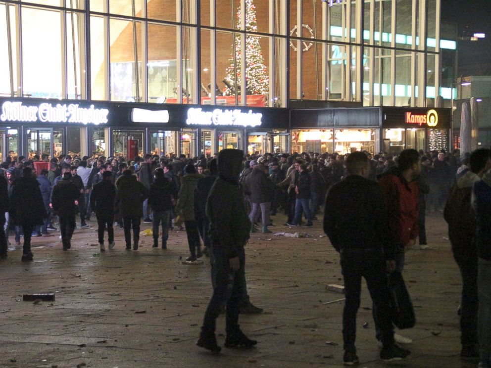 PHOTO:In this picture taken on Dec. 31, 2015, people gathering in front of the main railway station in Cologne, Germany.