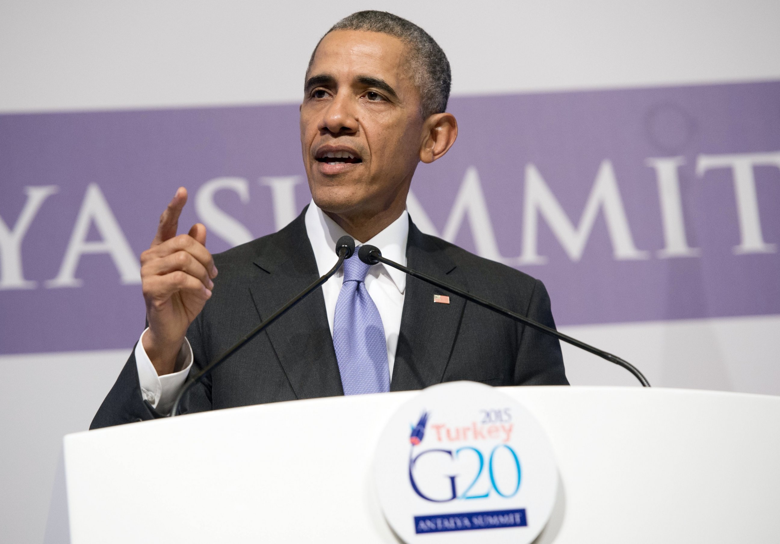 PHOTO: US President Barack Obama holds a press conference following the G20 summit in Antalya, Turkey on Nov. 16, 2015.