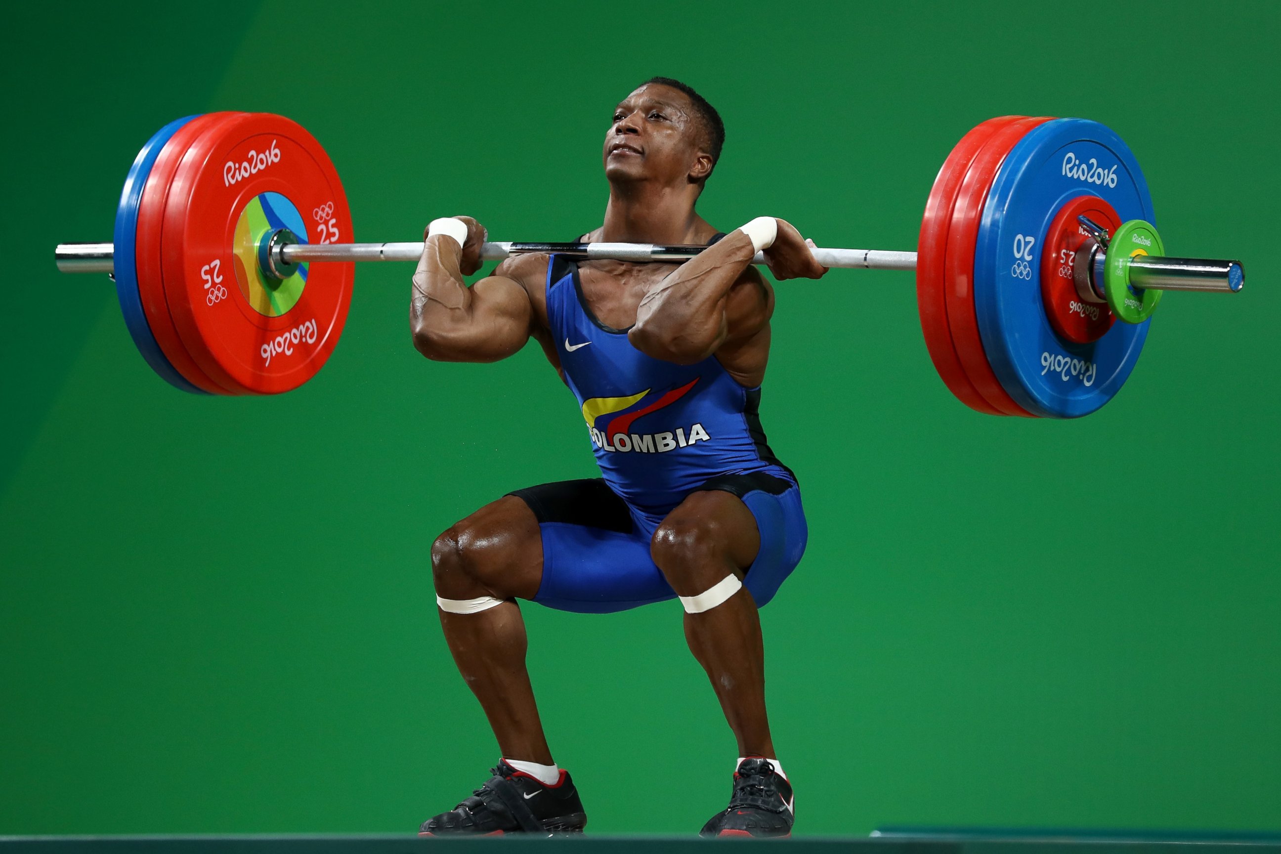 PHOTO: Oscar Albeiro Figueroa Mosquera of Colombia competes during the Men's 62kg Group A weightlifting contest on Day 3 of the Rio 2016 Olympic Games on Aug. 8, 2016 in Rio de Janeiro.