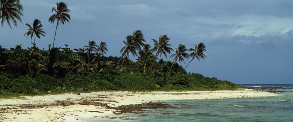 Five Solomon Islands Disear Into The Pacific Ocean As A Result Of Photo The Beach On Santa Ana Island Shown January 1981 Part Of