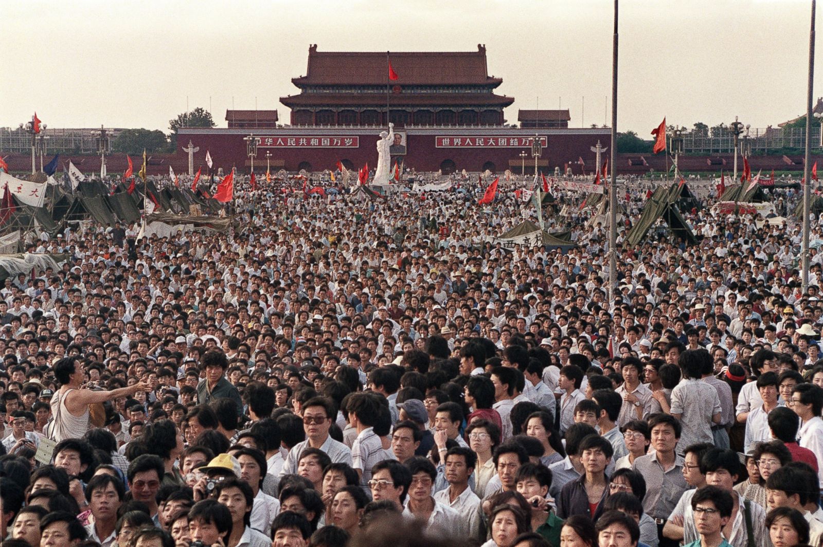 the protest at tiananmen square the protest at tiananmen square