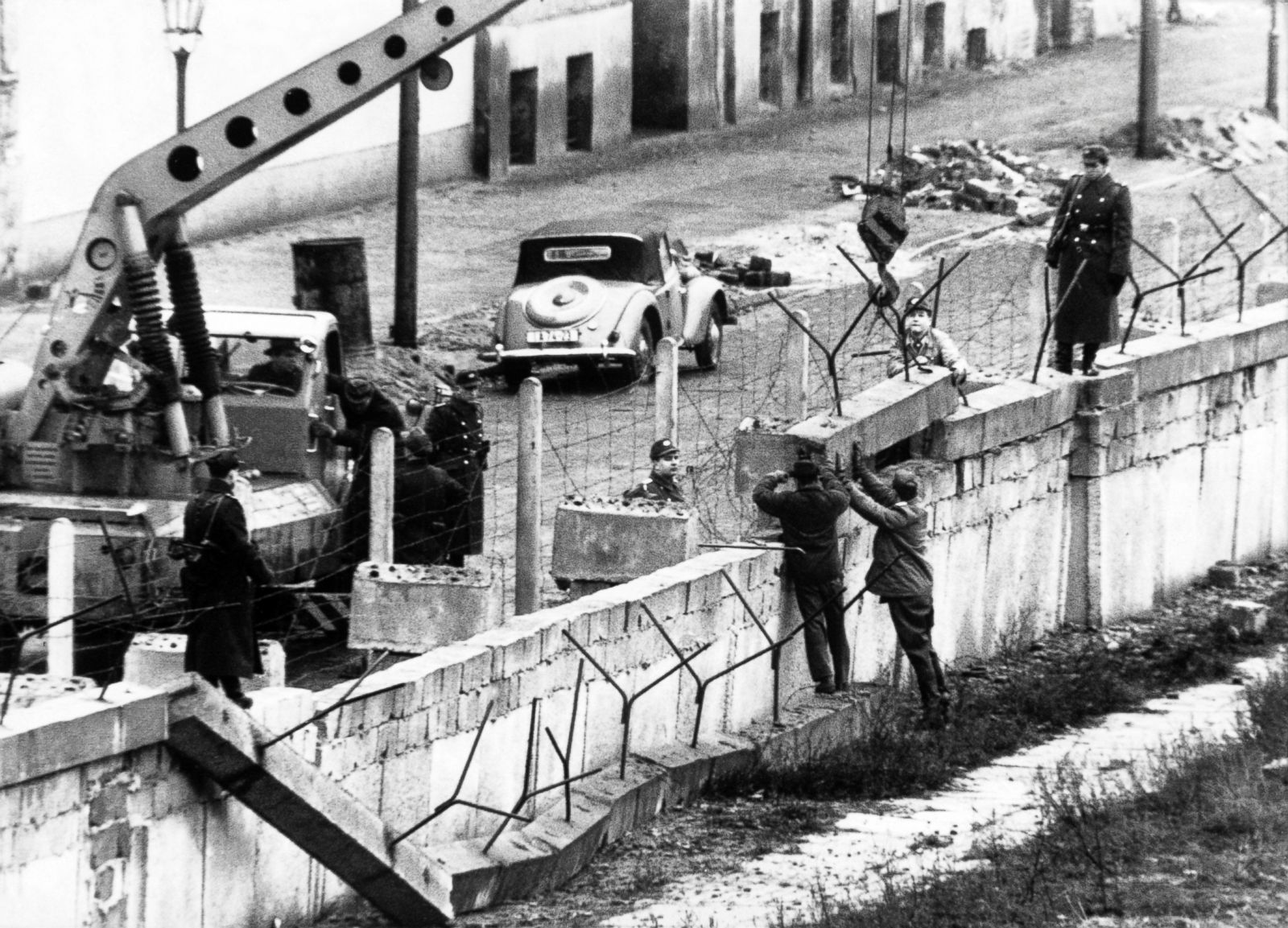 GTY Berlin Wall 1 Kab 141106 18x13 1600 