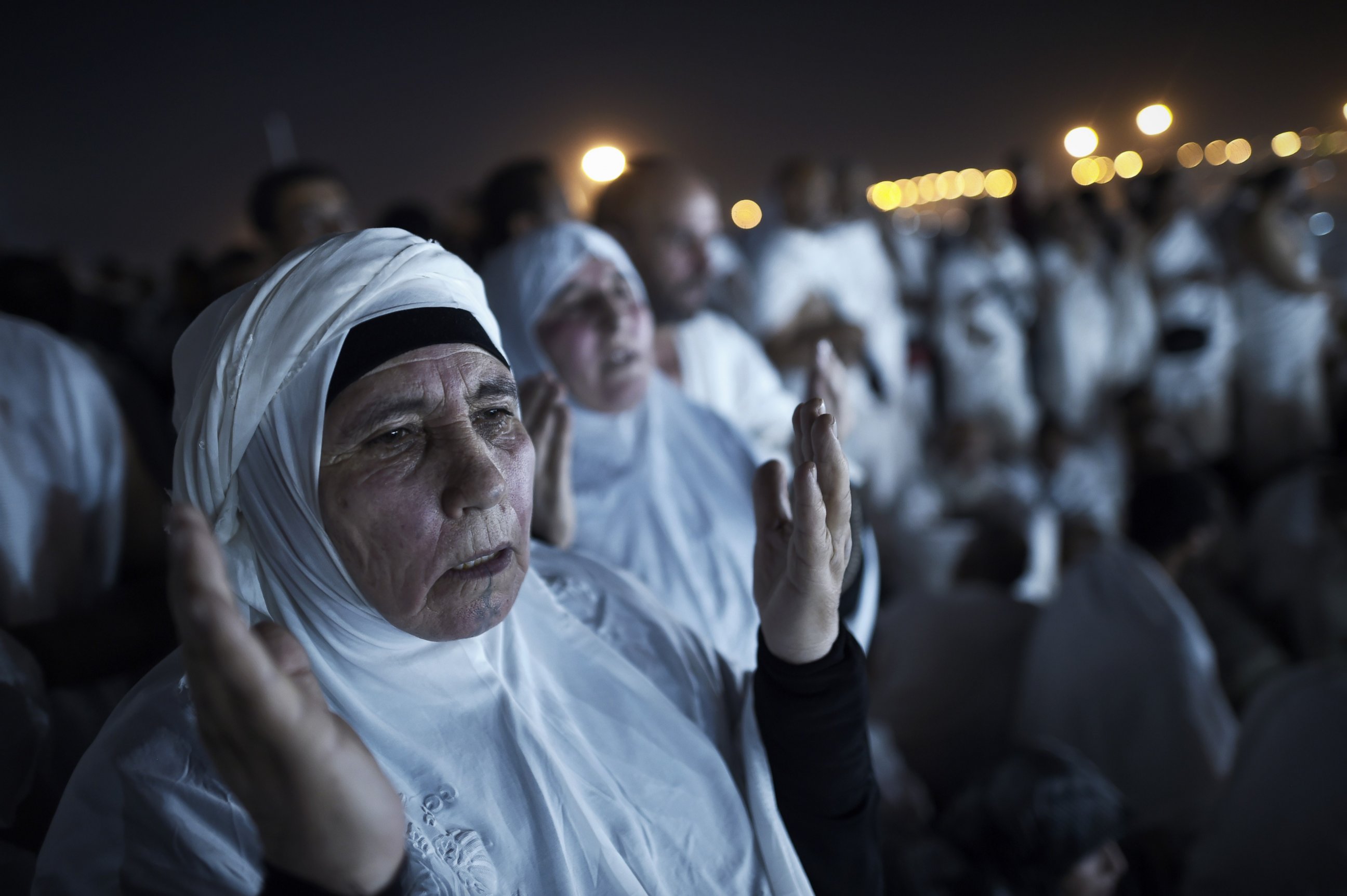 PHOTO:Muslim pilgrims join one of the Hajj rituals on Mount Arafat near Mecca, Sept. 23, 2015.   