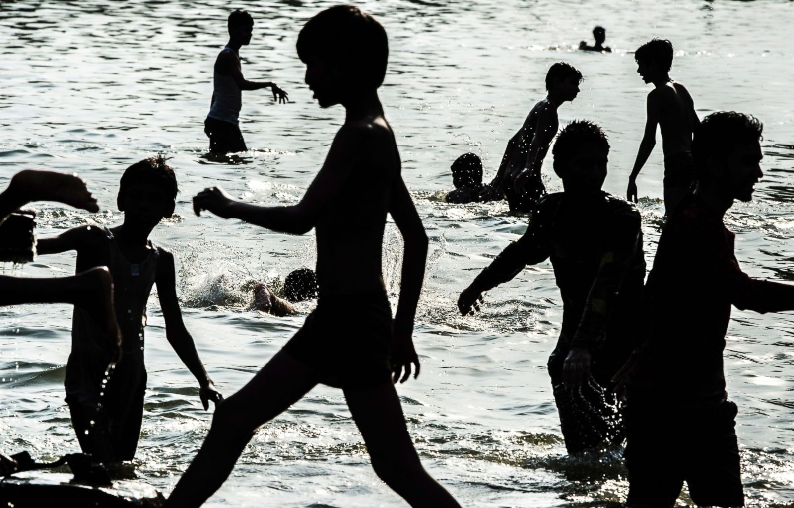 A Severe Heat Wave Sets New Records In India Photos Abc News