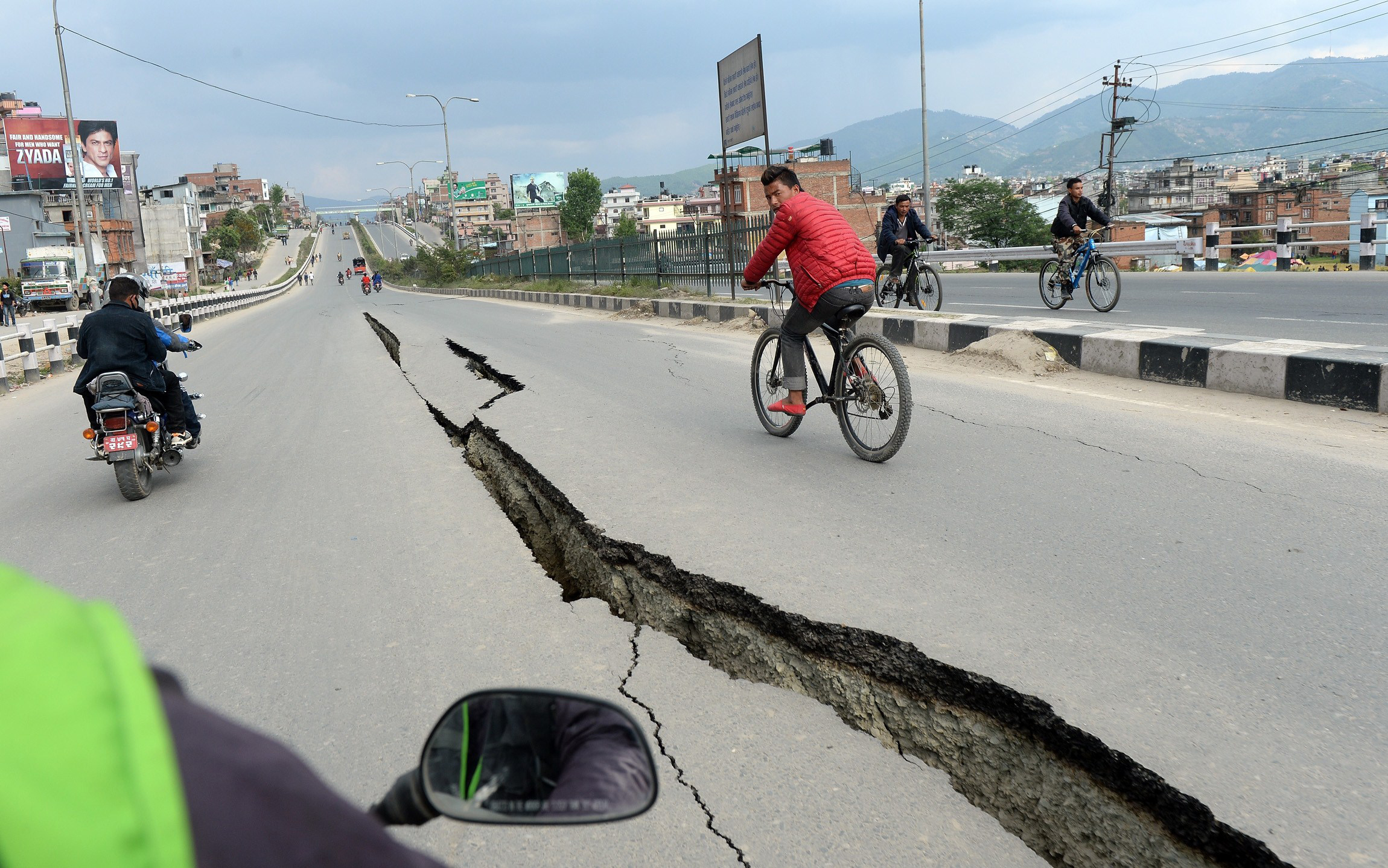 Tragic Earthquake Devastation In Nepal Photos Image 361 Abc News