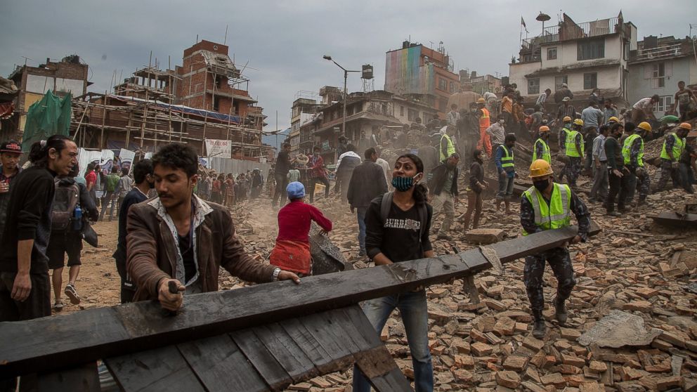 VIDEO: Deadly Earthquake Aftermath in Baktapur