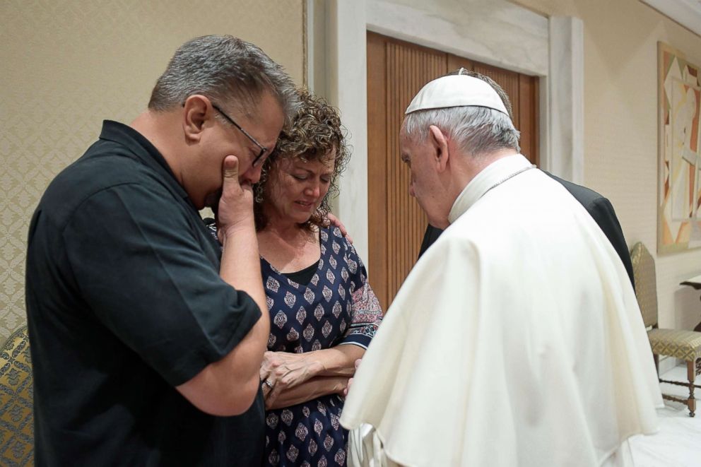 PHOTO: Pope Francis meets Nick, left, and Jodi Solomon, the parents of Beau Solomon in a Vatican auditorium, July 6, 2016.