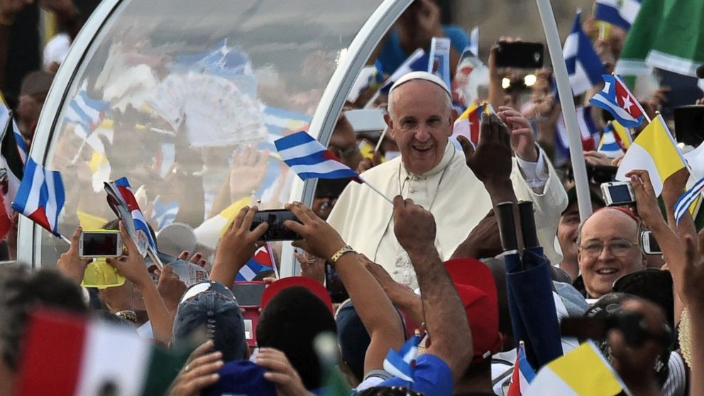 PHOTO: Pope Francis arrives at Revolution Square in Havana, Cuba, Sept. 20, 2015. 