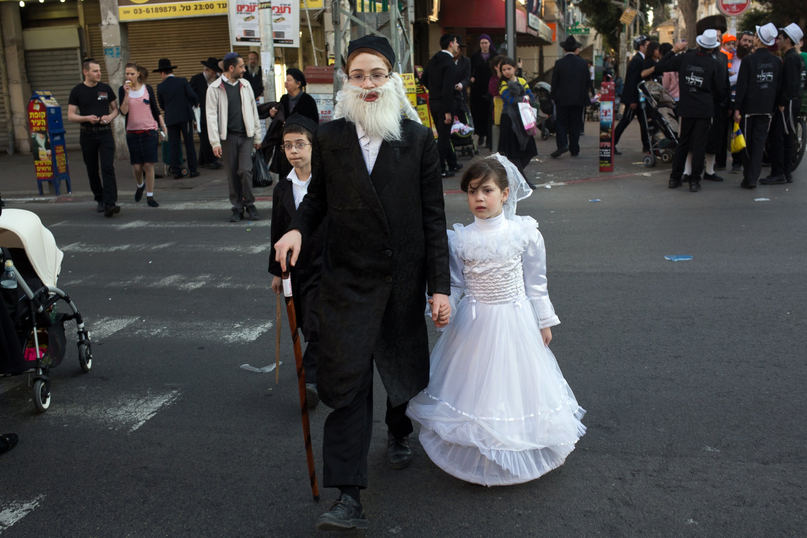 PHOTO: Orthodox Jewish children are pictured wearing costumes during the feast of Purim in the Israeli city of Bnei Brak, near the coastal city of Tel Aviv, on March 5, 2015. 