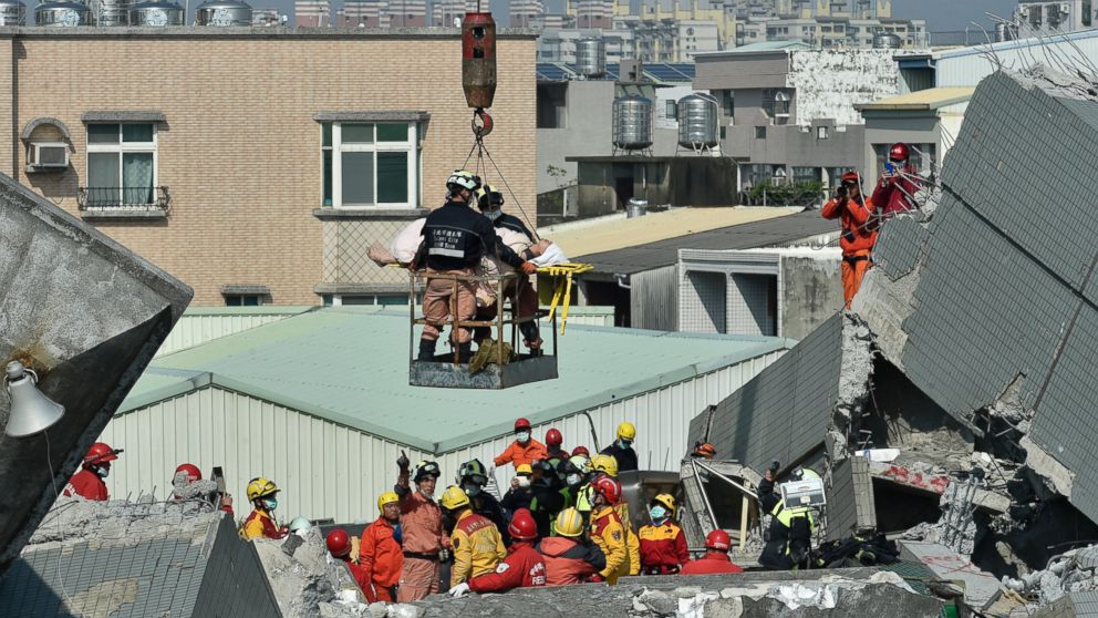 Video Shows Survivor Pulled From Debris of Taiwan Earthquake Collapse 2