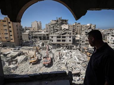 Gaza building collapse death toll rises to 21, officials say