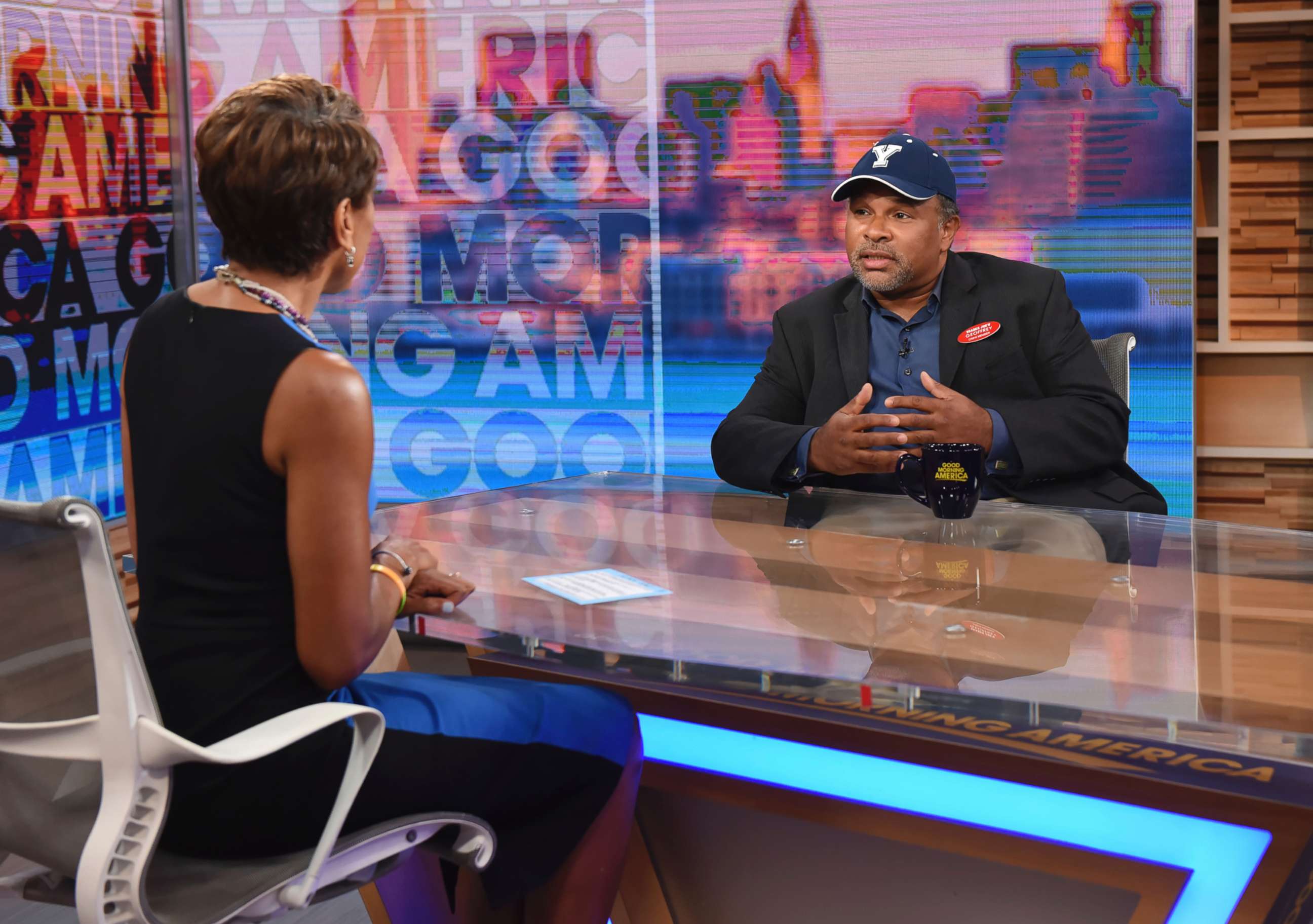 PHOTO: This image released by ABC shows co-host Robin Roberts, left, with "The Cosby Show" actor Geoffrey Owens during an interview on "Good Morning America," Tuesday, Sept. 4, 2018, in New York.
