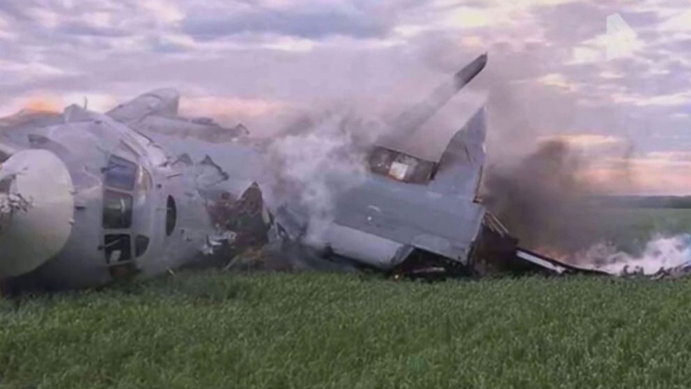 A Russian Antonov AN-26 military transport plane crashed in the Saratov region of southern Russia on May 30, 2017.