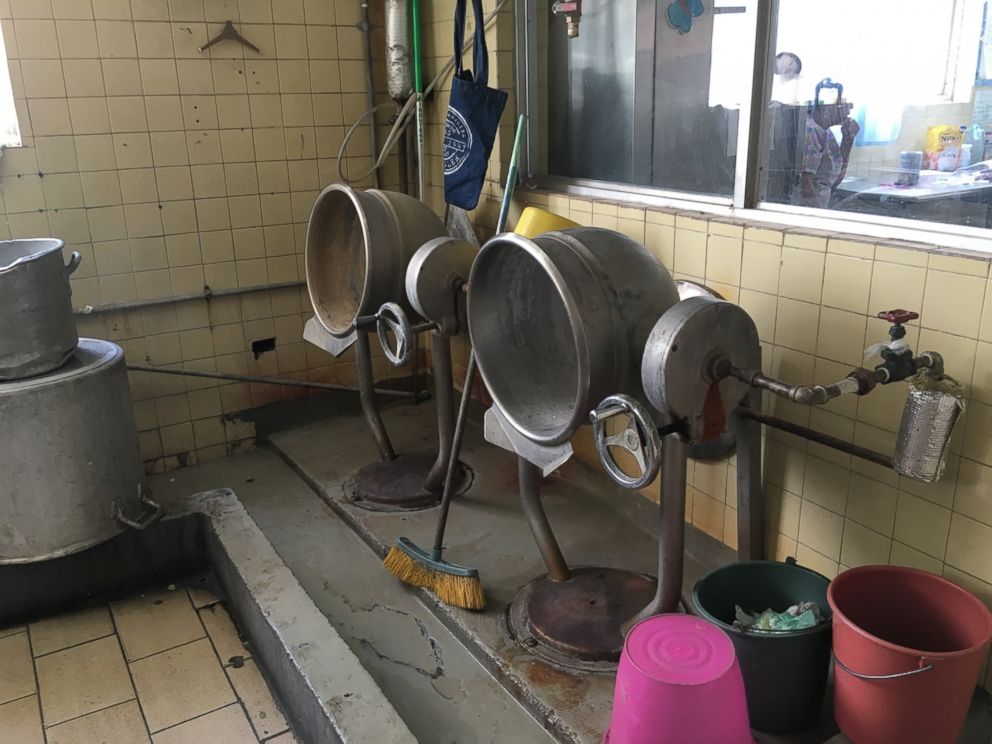 PHOTO: At the JM de los Rios Children's Hospital in Caracas, Venezuela, most patients have to bring their own food as the hospital's kitchen has been closed for months due to lack of resources and looting. 