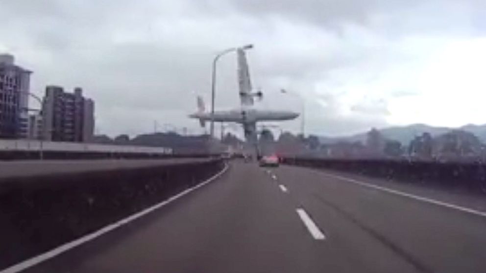 Dashcam footage shows a TransAsia Airways plane moments before it crashed in Taipei, Taiwan, Feb. 4, 2015.