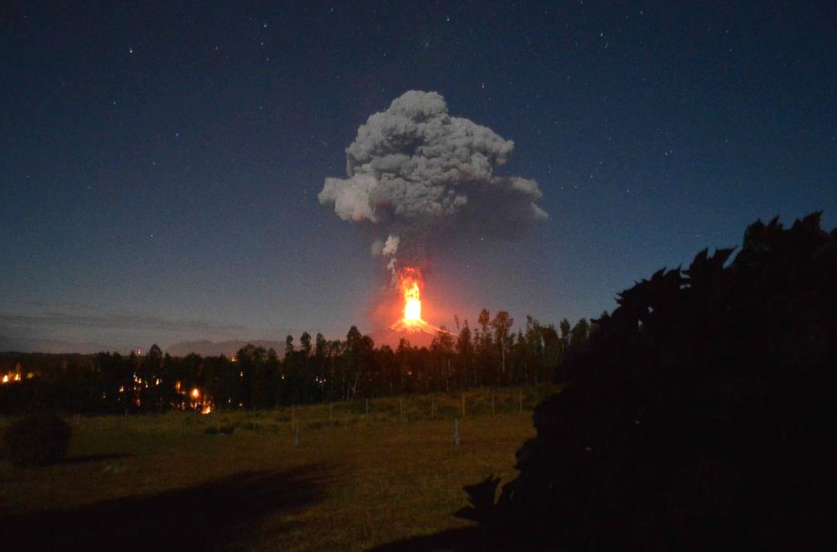 PHOTO: Chile's Villarrica volcano can be seen erupting, March 3, 2015.