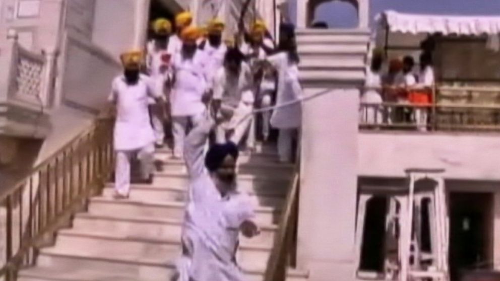 Sword Fight Breaks Out At Shrine In India Causing Injuries Abc News