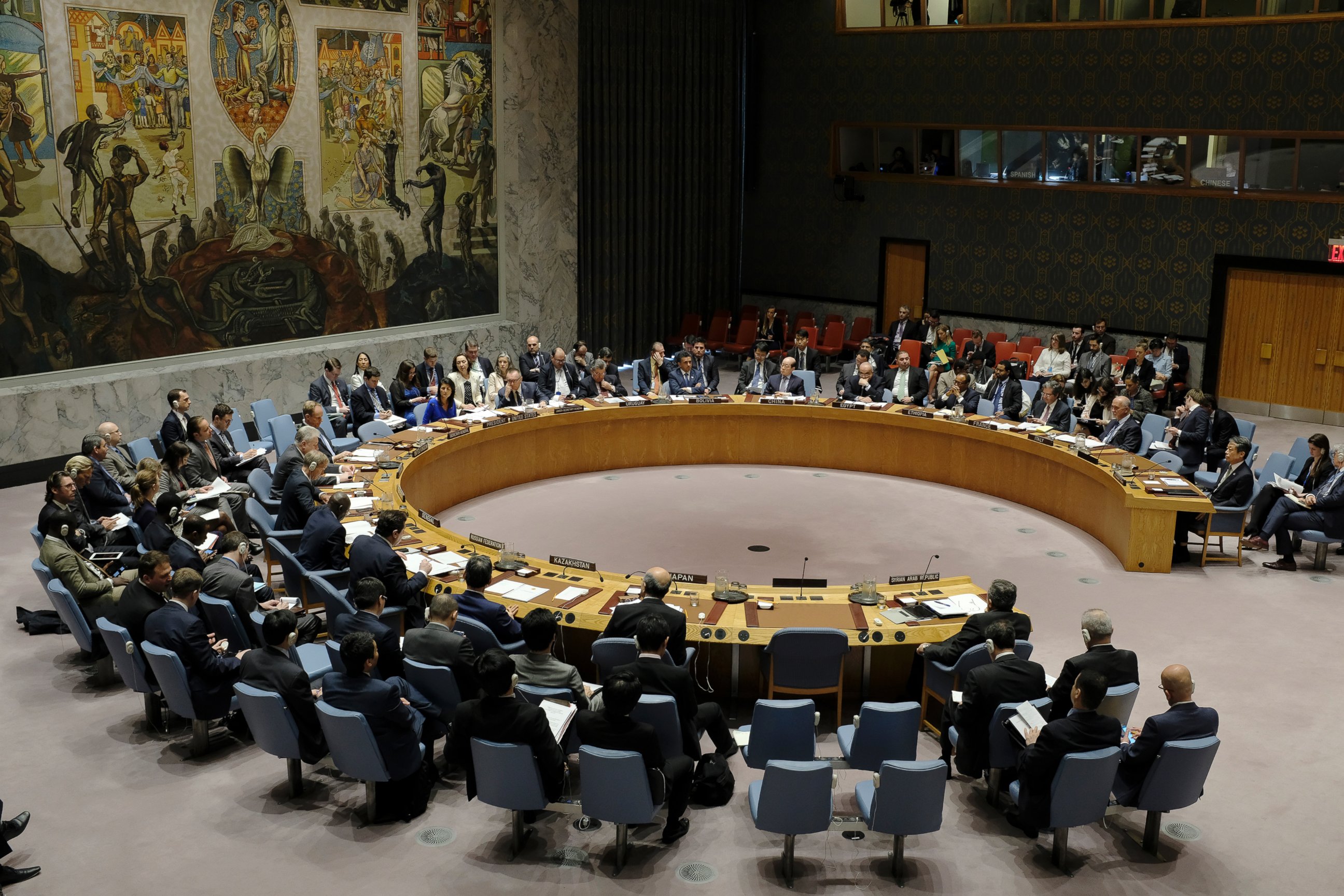 PHOTO: The United Nations Security Council holds an emergency meeting on alleged chemical weapon attack in Syria, at the UN headquarters in New York, April 5, 2017. 