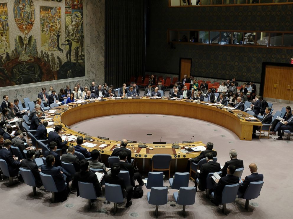 PHOTO: The United Nations Security Council holds an emergency meeting on alleged chemical weapon attack in Syria, at the UN headquarters in New York, April 5, 2017.