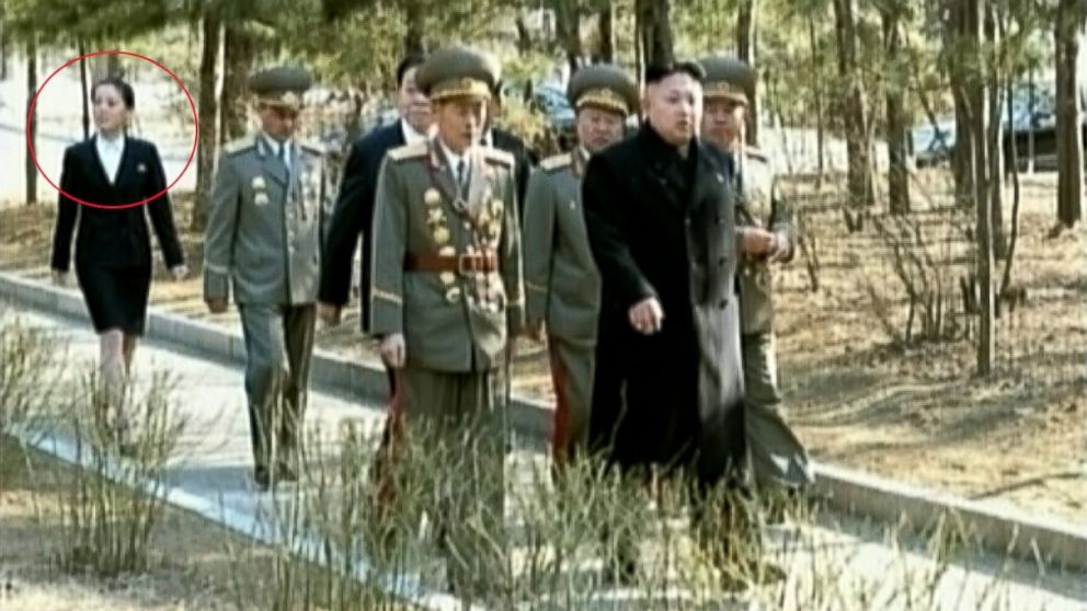 PHOTO: Kim Jong-un with sister Yo-jong Kim Yo-jong (circled) is seen at Kim Il-sung University of Politics in Pyongyang in this March 9, 2014, file photo. 
