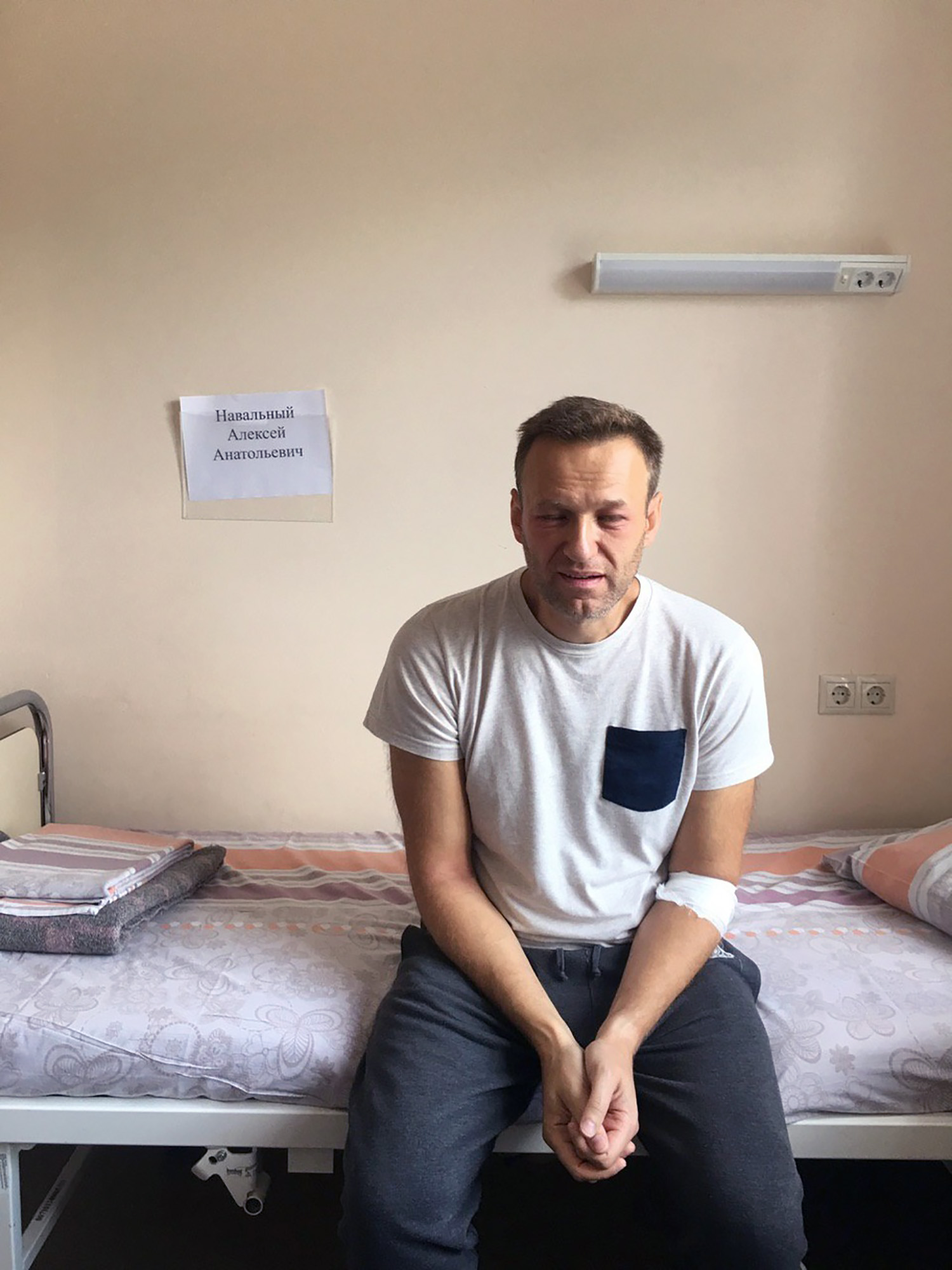PHOTO: A photo of Russian opposition leader Alexei Navalny sitting on a hospital bed in Moscow, was posted to his website, July 29, 2019. His lawyer says he might have been poisoned while in jail.