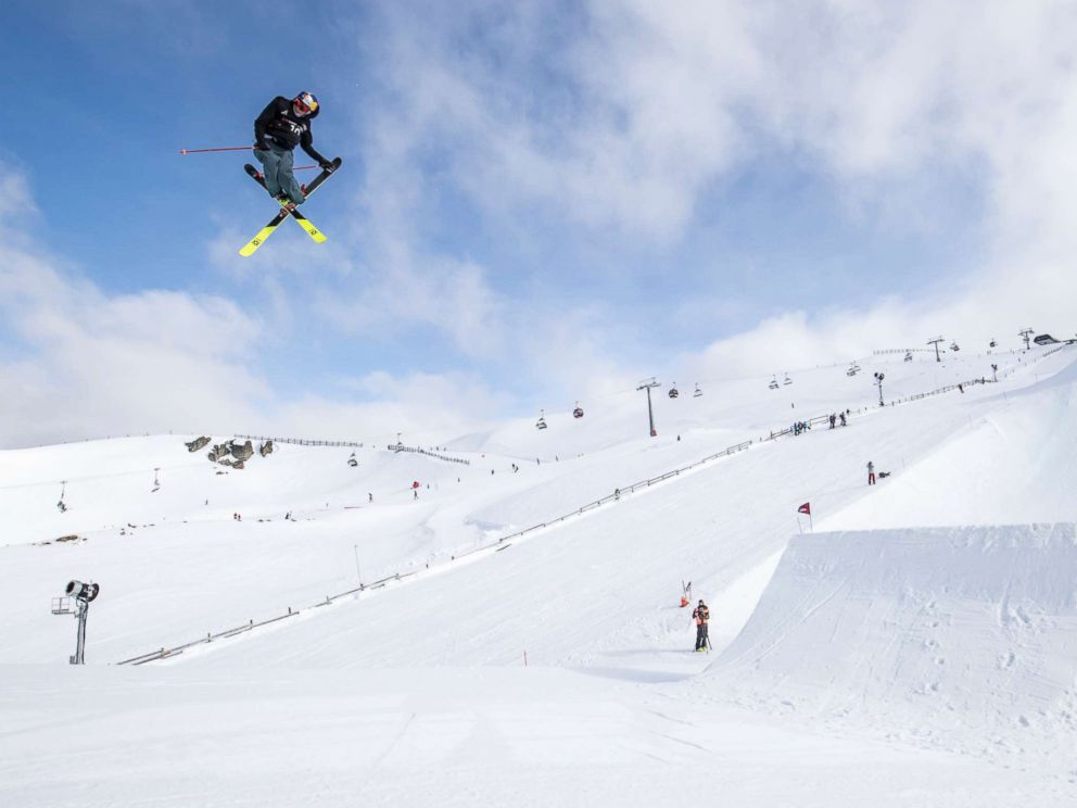 PHOTO: Nick Goepper performs in the mens ski slopestyle during the Winter Games at Cadrona Alpine Resort, New Zealand on Aug. 26, 2017.