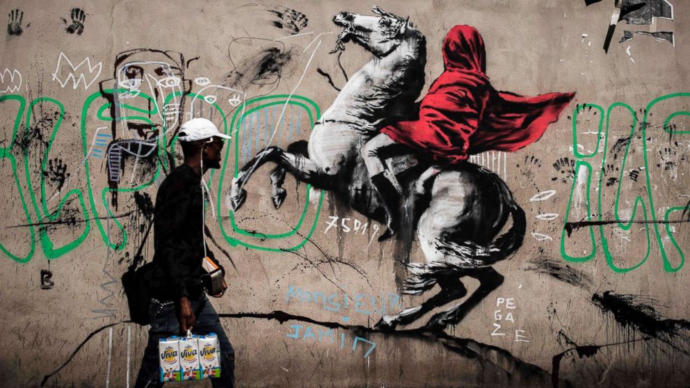 New Works By Elusive Street Artist Banksy On Migrants Discovered In Paris Abc News