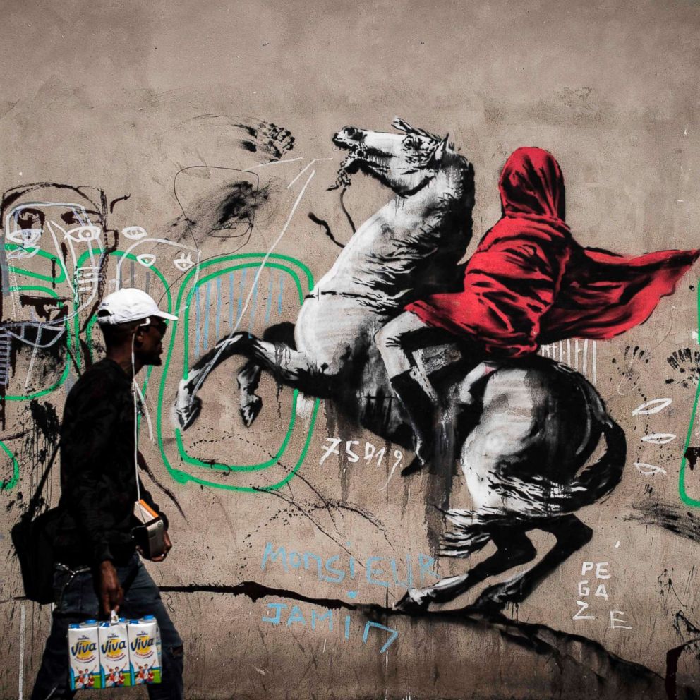 ★ レニー・ギャグノン キャンバス作品『iSuck』Banksy 59QCopZwu46ZcDNqZnRQqT-596-80.jpg