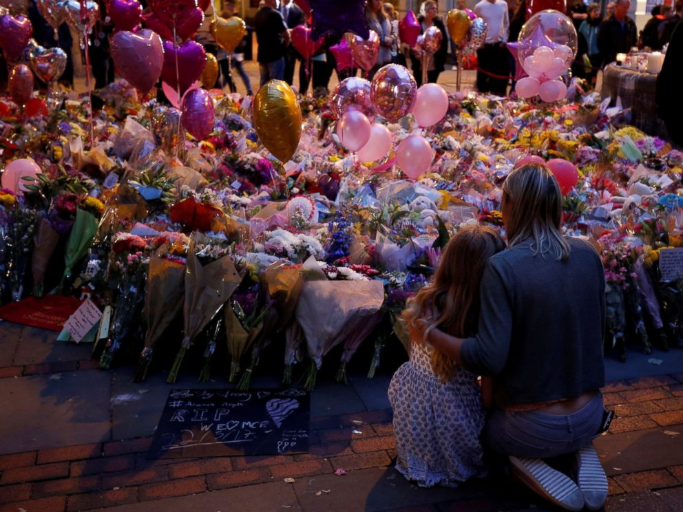 PHOTO: People attend a vigil for the victims of last week's attack at a pop concert at Manchester Arena, in central Manchester, Britain May 29, 2017. 