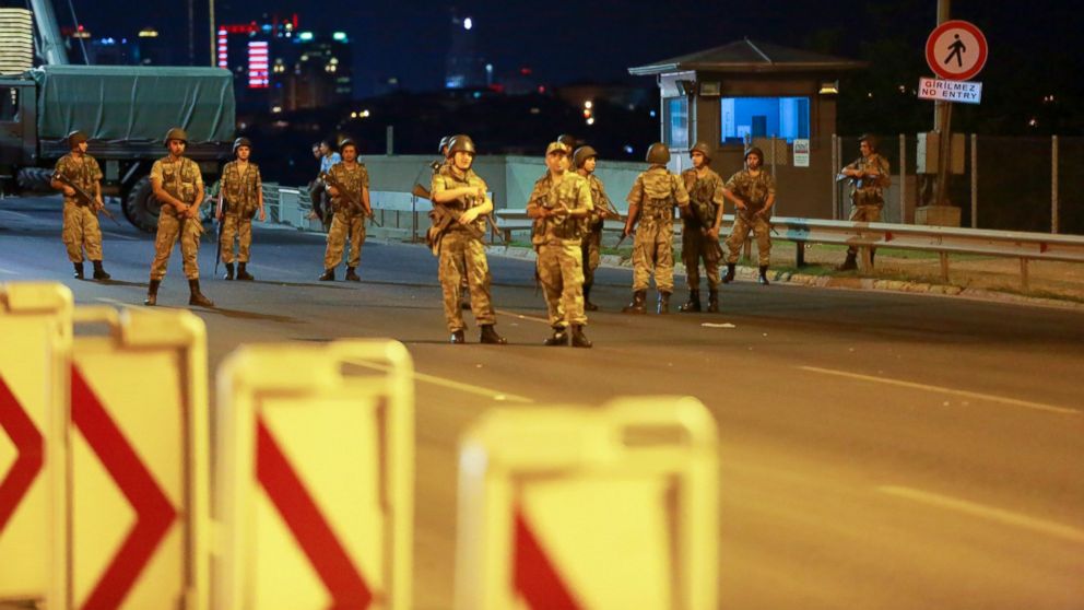 PHOTO: Turkish military block access to the Bosphorus bridge, which links the city's European and Asian sides, in Istanbul, Turkey, July 15, 2016.