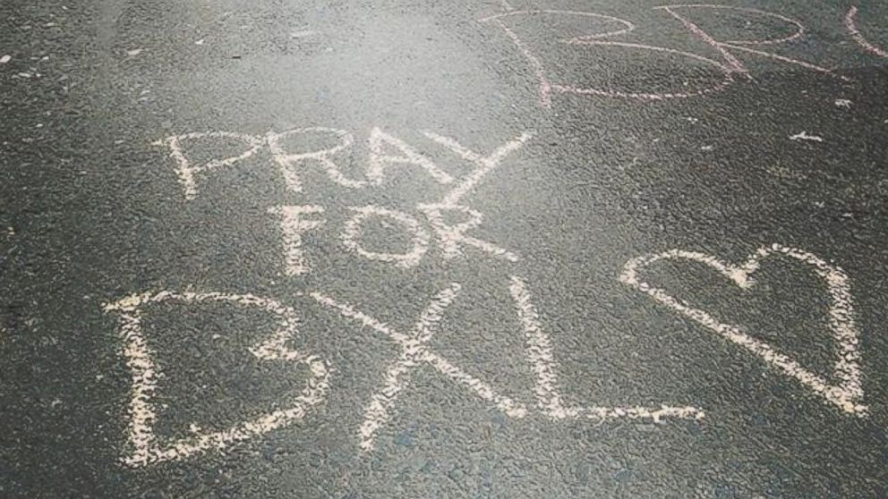 PHOTO: Virgine Nguyen Hoang posted a photo on Instagram with the message: "People start writing on the ground of #brussels center in solidarity with the victims. #onassignment"
