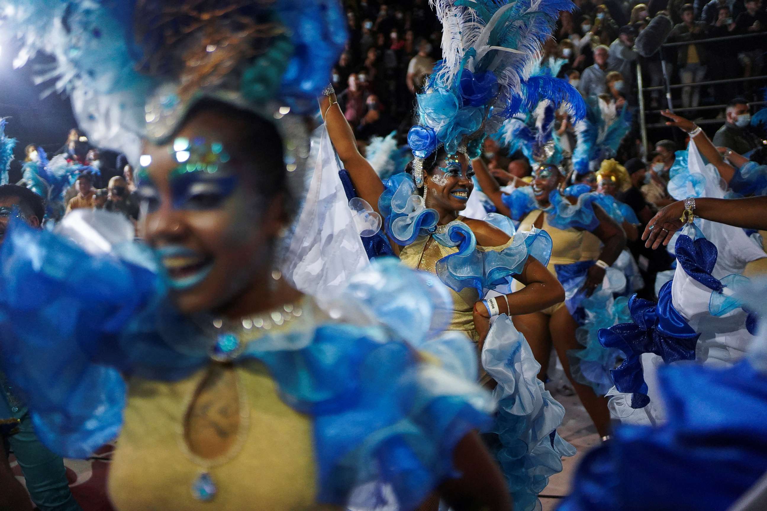 Beijing Olympics, Super Bowl, Valentine's Day This Week in Pictures